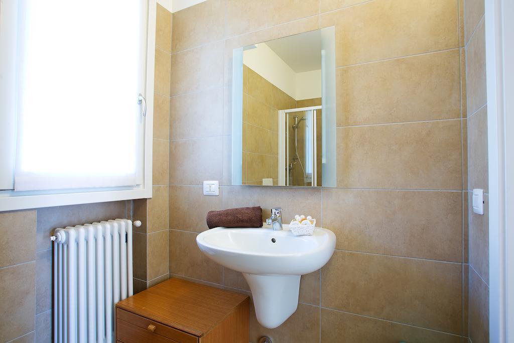 4 Village Centre Lenno Homes With Pool-By Italian Apartments Habitación foto